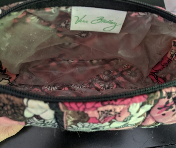 Vera Bradley Makeup Bag - Picture 4 of 6